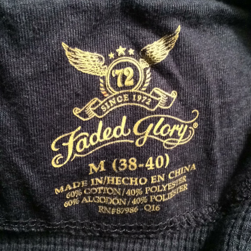 Men’s faded glory medium long sleeve shirt